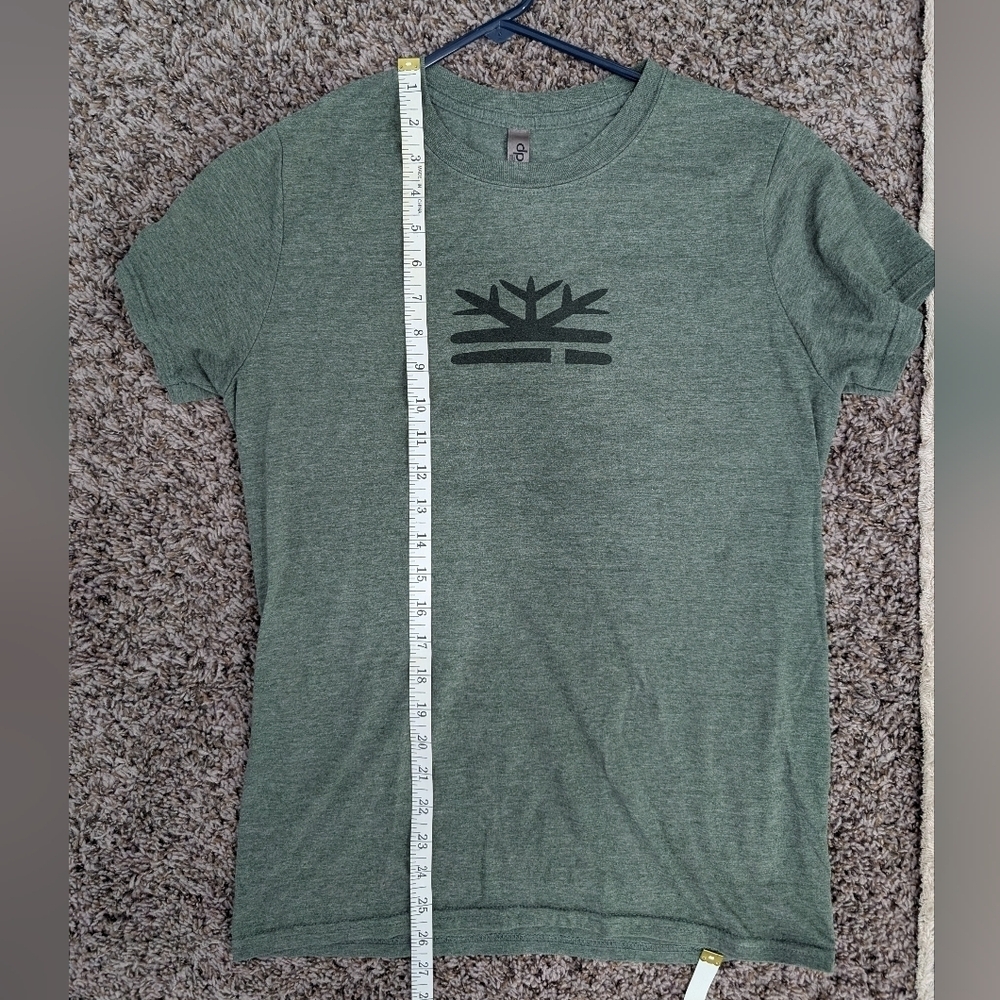 DPS Green Vintage Logo Graphic Short Sleeve T-shirt - Picture 5 of 5